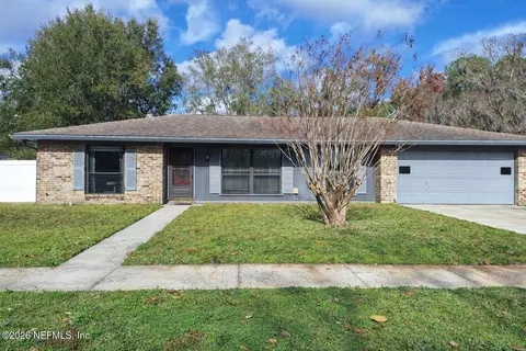 1692 Bartlett Ave, Orange Park, FL 32073