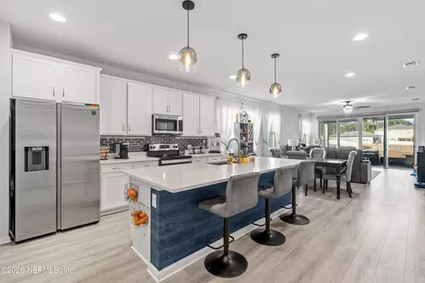 1465 Tropical Pine Cv, Middleburg, FL 32068