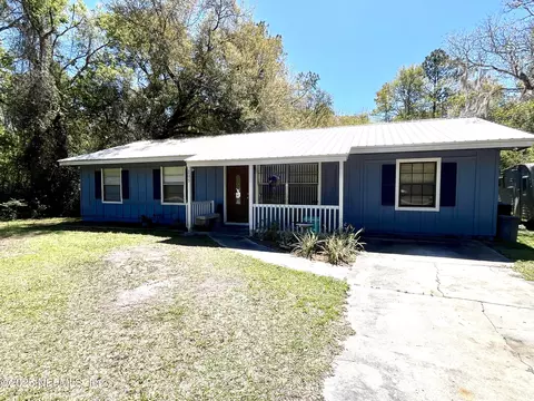 205 Harbor Dr, Palatka, FL 32177