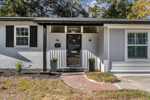 4639 Tanbark Rd, Jacksonville, FL 32210
