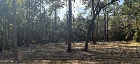 409 Edgehill Rd, Satsuma, FL 32189