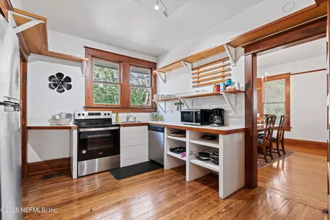 Kitchen - 33 Cincinnati Ave, Saint Augustine, FL 32084 photo 1 of 3
