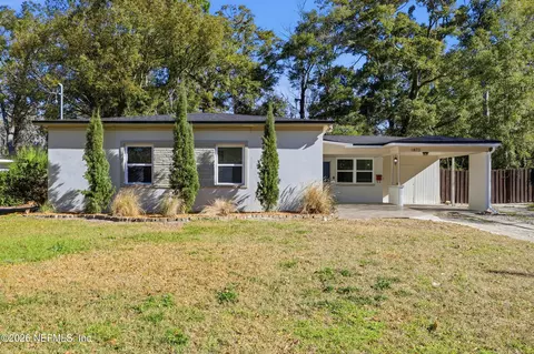1873 Stanford Rd N, Jacksonville, FL 32207