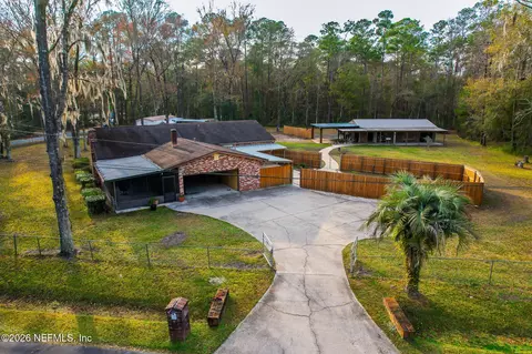 8063 Sycamore Ln W, Jacksonville, FL 32219