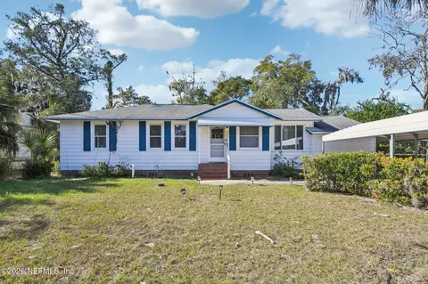 7840 Paul Revere Dr, Jacksonville, FL 32208