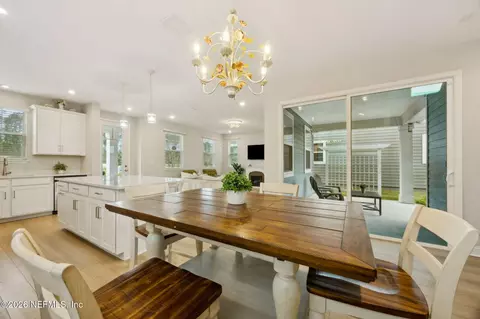 Dining - 141 Redbud Ln, Yulee, FL 32097 photo 2 of 3