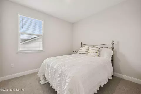 Bedroom - 141 Redbud Ln, Yulee, FL 32097 photo 5 of 8