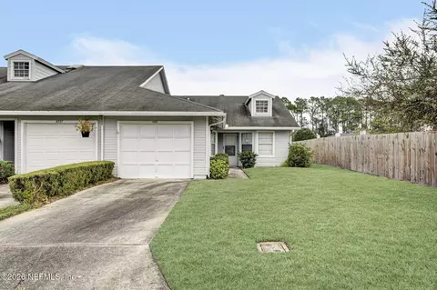 4561 Cabbage Pond Dr, Jacksonville, FL 32257