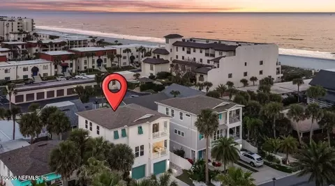 31 26th Ave S, Jacksonville Beach, FL 32250