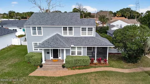 525 13th Ave N, Jacksonville Beach, FL 32250