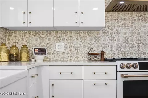 Kitchen - 149 Menendez Rd, Saint Augustine, FL 32080 photo 5 of 7