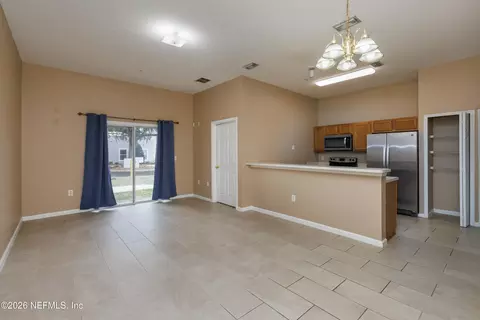 6070 Maggies Cir #105, Jacksonville, FL 32244