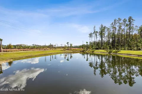 View/Area - 676 Palmetto Pl, Yulee, FL 32097 photo 2 of 8