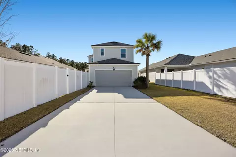Exterior - 676 Palmetto Pl, Yulee, FL 32097 photo 2 of 4