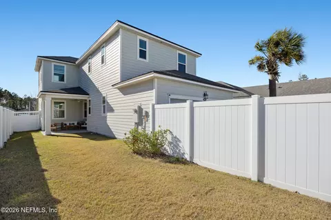 Exterior - 676 Palmetto Pl, Yulee, FL 32097 photo 1 of 4