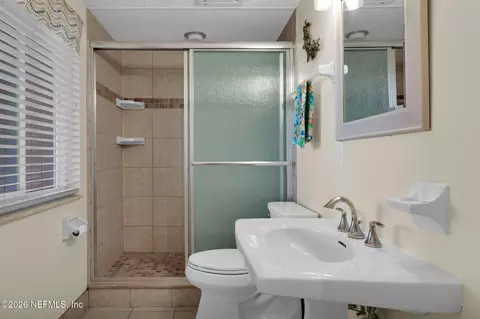 Bath - 6170 A1a S #108, Saint Augustine, FL 32080 photo 2 of 4