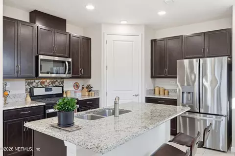 Kitchen - 996 Rustic Mill Dr, Saint Augustine, FL 32092 photo 7 of 7