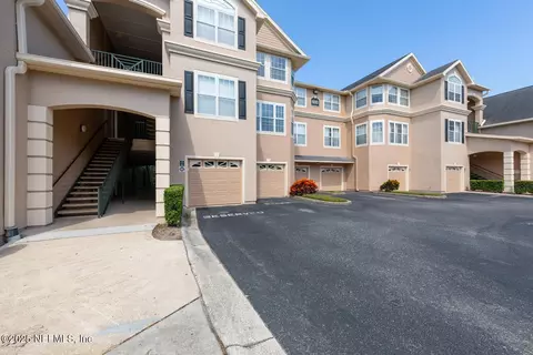 13810 Sutton Park Dr N #636, Jacksonville, FL 32224