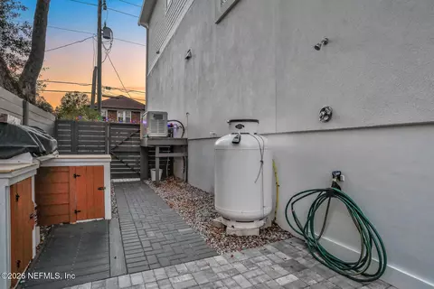 Exterior - 143 Washington St, Saint Augustine, FL 32084 photo 16 of 18