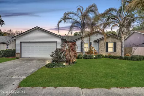 8103 Cumberland Gap Trl N, Jacksonville, FL 32244