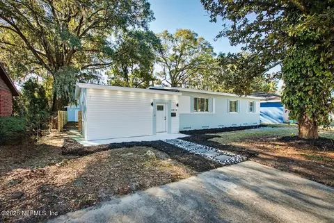 6024 Terry Parker Dr S, Jacksonville, FL 32211