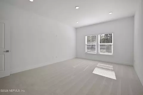 Bedroom - 96112 Pirates Bluff Rd, Yulee, FL 32097 photo 4 of 8