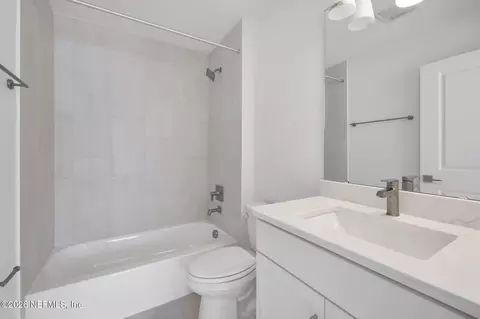 Bath - 96112 Pirates Bluff Rd, Yulee, FL 32097 photo 5 of 7