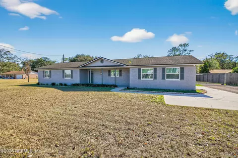 8294 Collins Rd, Jacksonville, FL 32244