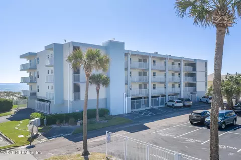 10 N 11th Ave N #102, Jacksonville Beach, FL 32250