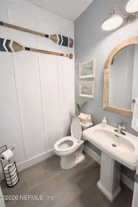 Bath - 242 Killarney Ave, Saint Johns, FL 32259 photo 1 of 3