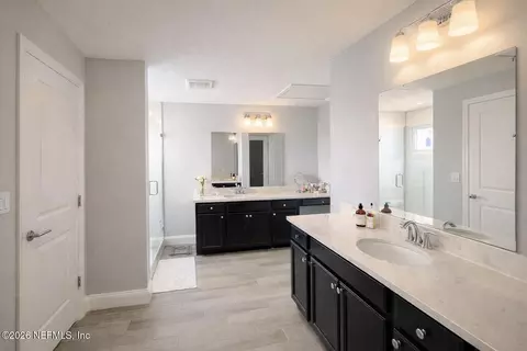 Entry Way - 242 Killarney Ave, Saint Johns, FL 32259 photo 3 of 3