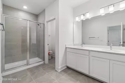 Bath - 701 Windchime St, Yulee, FL 32097 photo 3 of 3