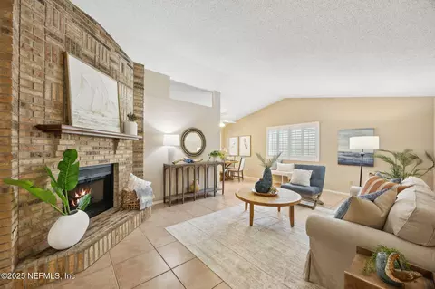 2417 Brittany Ct, Ponte Vedra Beach, FL 32082