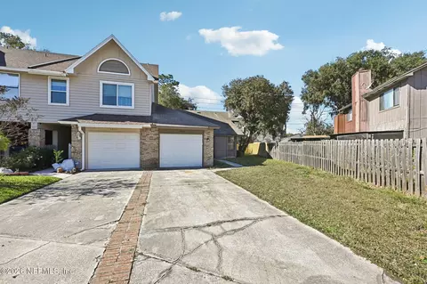 4208 Polo Ct, Jacksonville, FL 32277