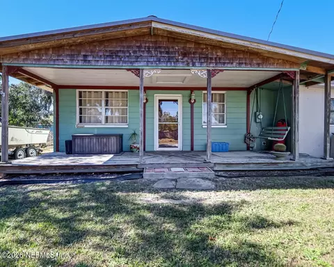 215 Hilltop Dr, Orange Park, FL 32073
