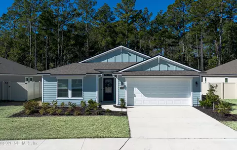 65656 Edgewater Dr, Yulee, FL 32097