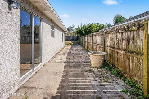 Exterior - 2898 N 10th St, Saint Augustine, FL 32084 photo 1 of 2