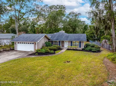 1834 Buccaneer Cir E, Jacksonville, FL 32225