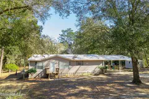 124 Idlewood Acres Rd, Pomona Park, FL 32181