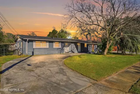 6649 Pinnochio Dr, Jacksonville, FL 32210
