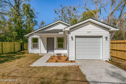 3127 Dignan St, Jacksonville, FL 32254
