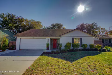 2751 Moorsfield Ln, Jacksonville, FL 32225
