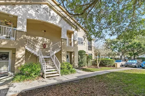 27 Arbor Club Dr #209, Ponte Vedra Beach, FL 32082