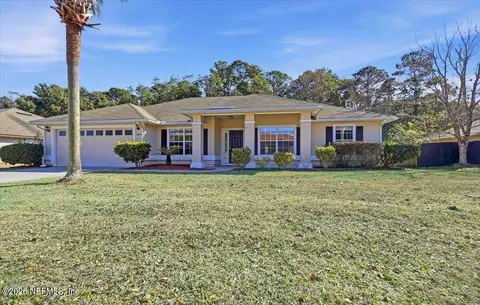 14081 Crestwick Dr E, Jacksonville, FL 32218