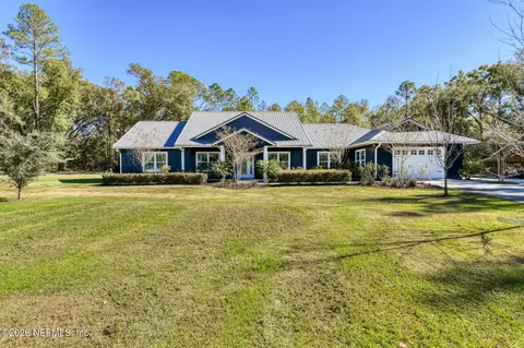 107 E Cardinal St, Palatka, FL 32177