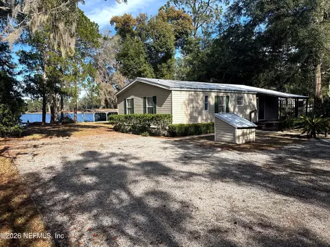 622 Co Rd 21, Hawthorne, FL 32640
