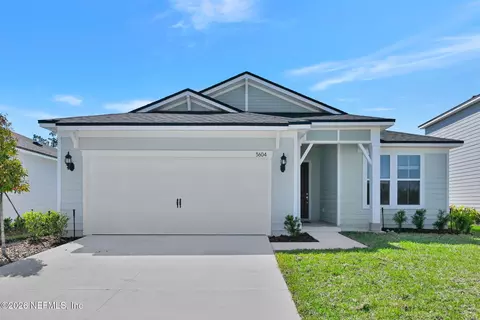 3604 Americana Dr, Green Cove Springs, FL 32043