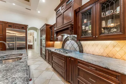 Kitchen - 205 Sophia Ter, Saint Augustine, FL 32095 photo 4 of 7