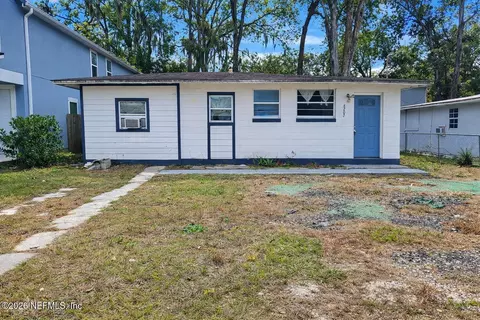 8202 Eaton Ave, Jacksonville, FL 32211