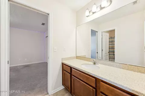 Bath - 97019 Cobbler Ct, Yulee, FL 32097 photo 5 of 6